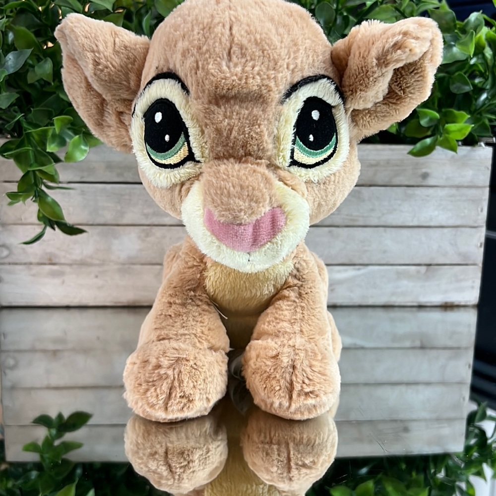 Simba Disney parks authentic original plush NWT